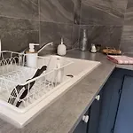 Lea Rdc Centre-ville Renove Concon Cosy Parking 36m2