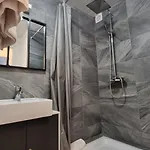 Lea Rdc Centre-ville Renove Concon Cosy Parking 36m2