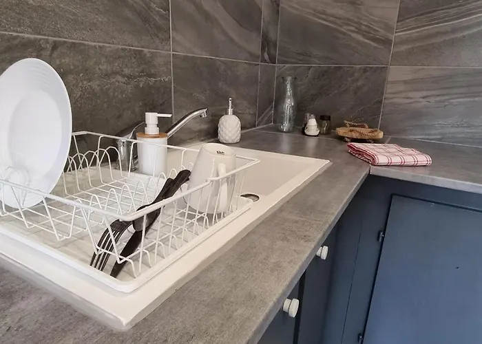 Lea Rdc Centre-ville Renove Concon Cosy Parking 36m2